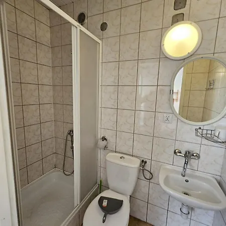 Goscinne Wiejska 11 ホームステイ *