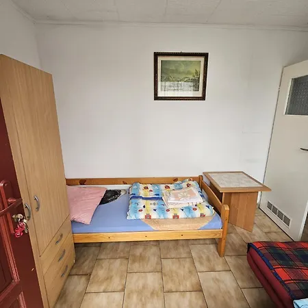 Goscinne Wiejska 11 ウストロニエ・モルスキエ